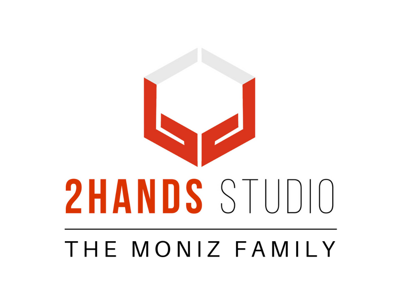 2Hands Studio | The Moniz Family